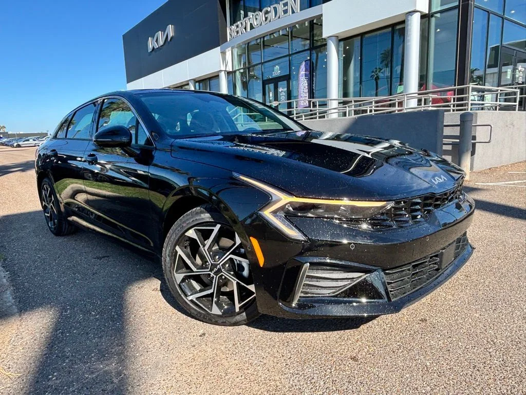2026 Kia Optima EX FWD's photo