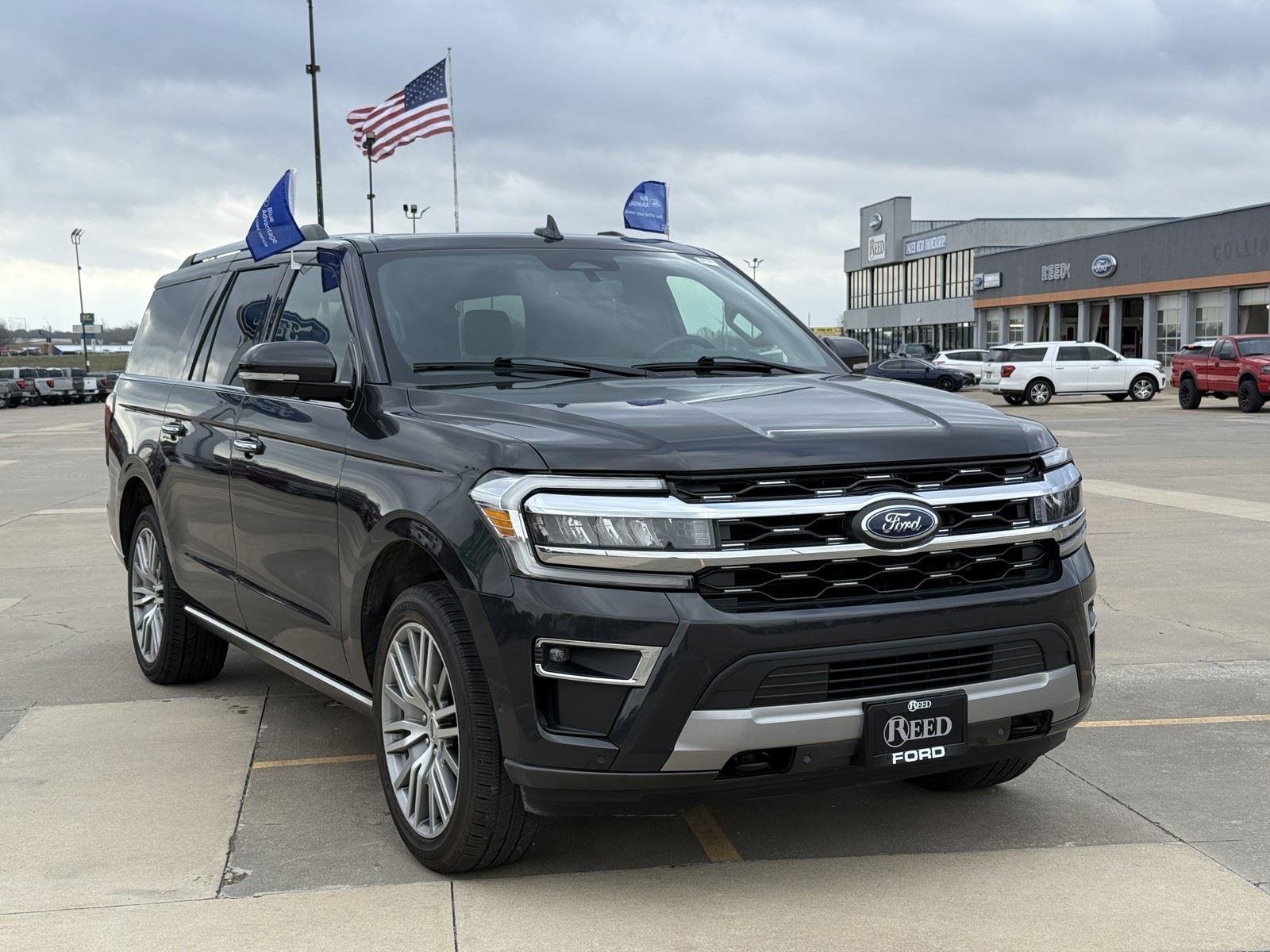 Used 2022 Ford Expedition Limited with VIN 1FMJK2AT7NEA04068 for sale in Kansas City