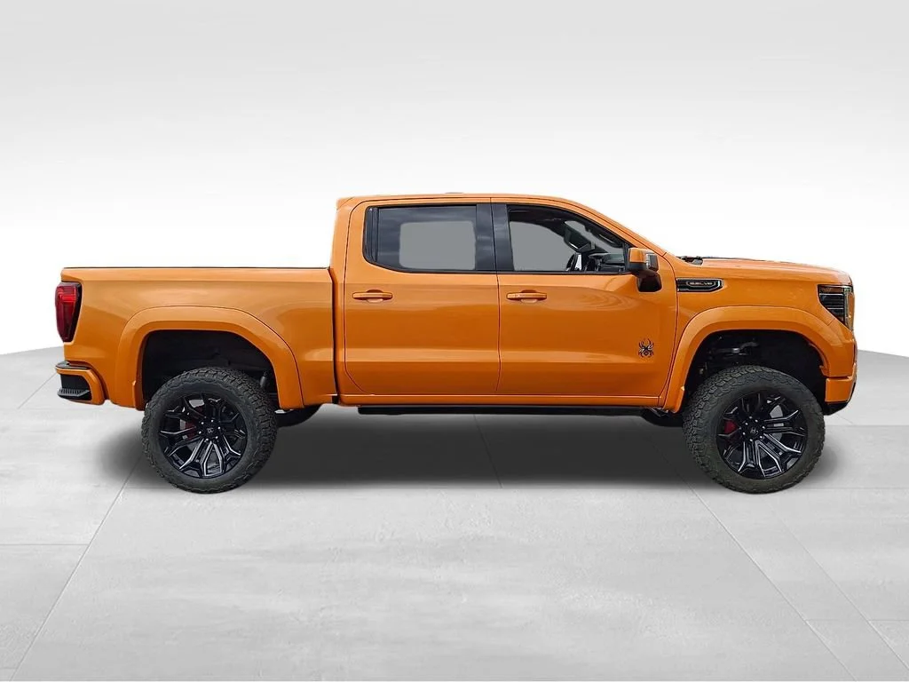 Used 2025 Onyx Black GMC AT4 image 7