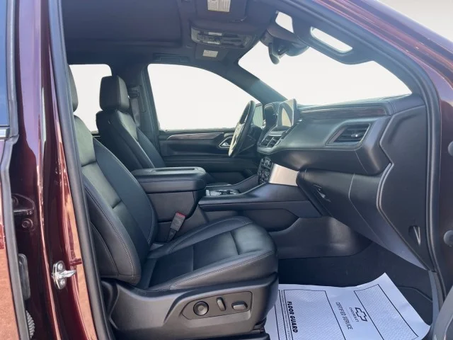 Used 2023 Auburn Metallic Chevrolet LT image 23
