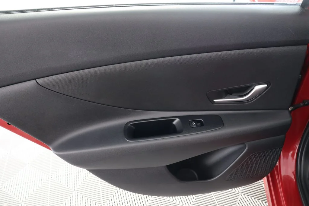 Used 2021 Red Hyundai SEL image 25