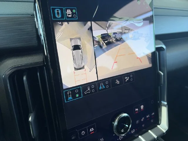 New 2027 Silver GMC AT4 image 18