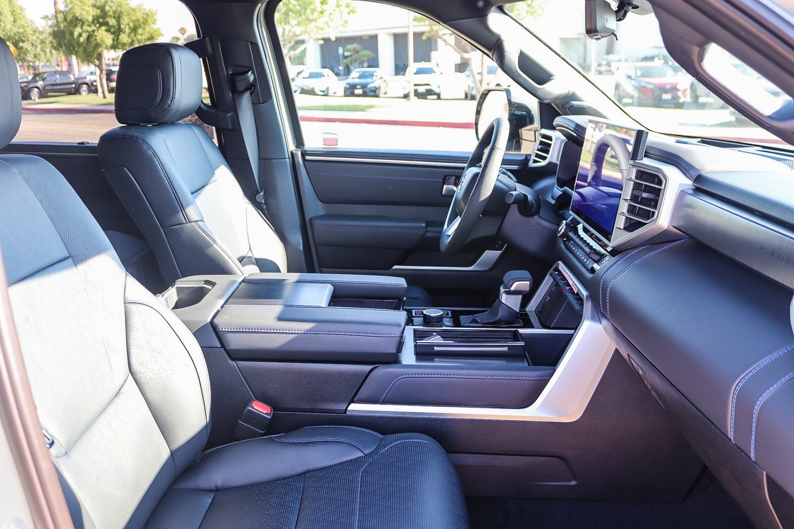 New 2026 Midnight Black Metallic Toyota  Platinum image 18