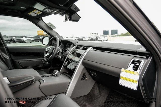Used 2025 Eiger Gray Metallic Land Rover S image 12