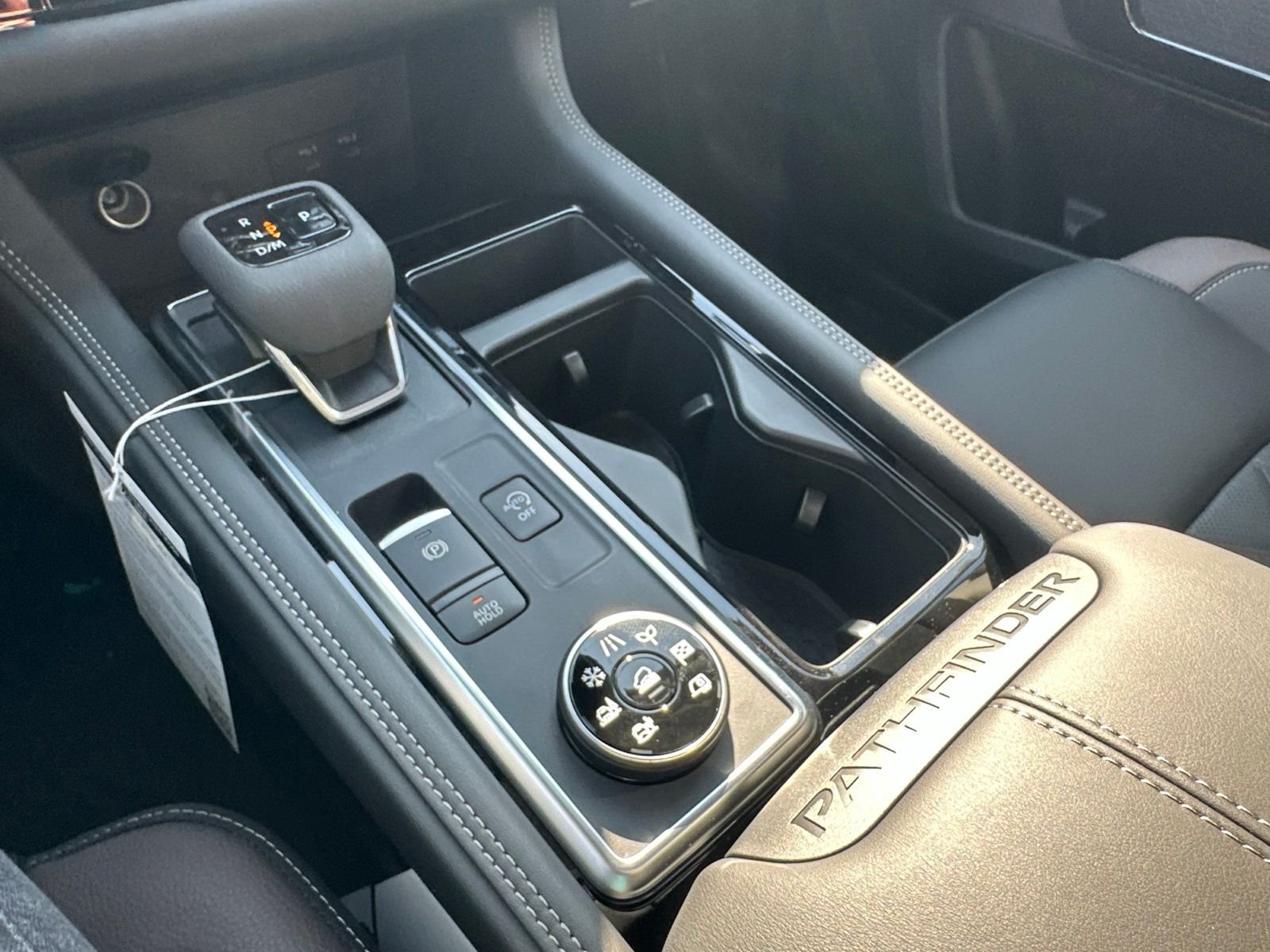 New 2026 Black Nissan Platinum image 67