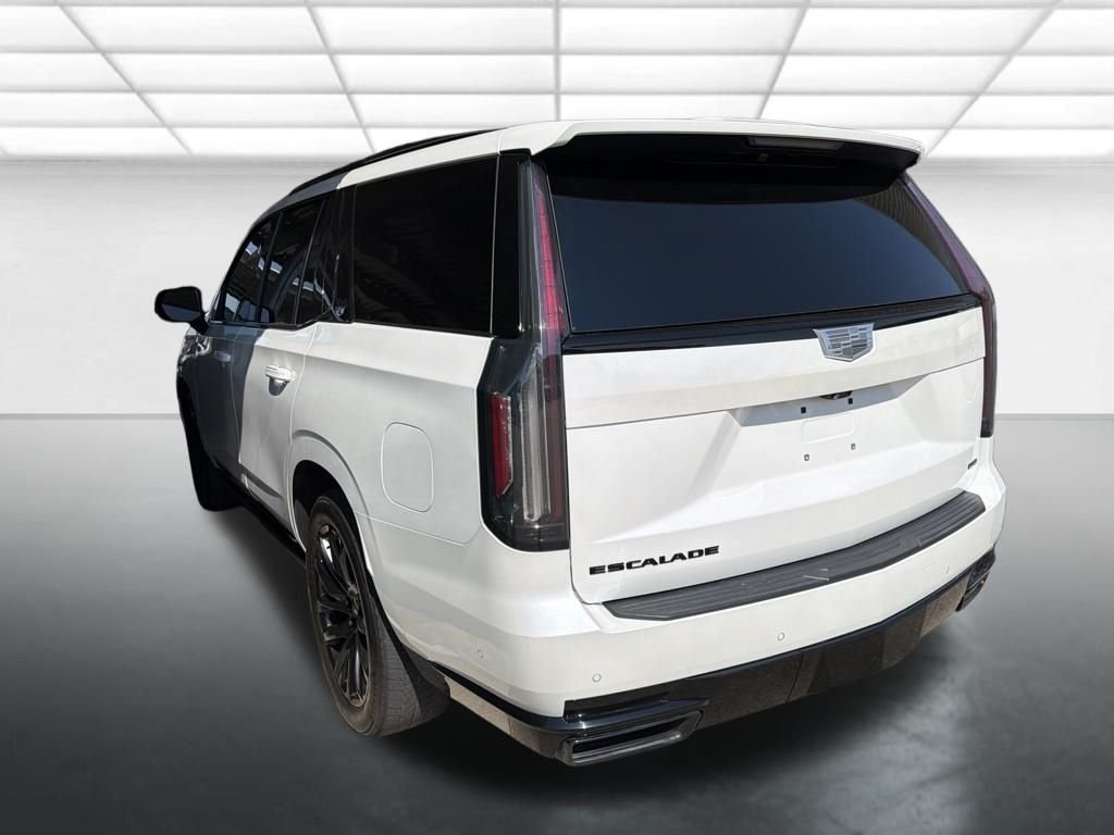 Used 2023 CRYSTAL WHITE TRICOAT Cadillac 4WD Sport Platinum image 4