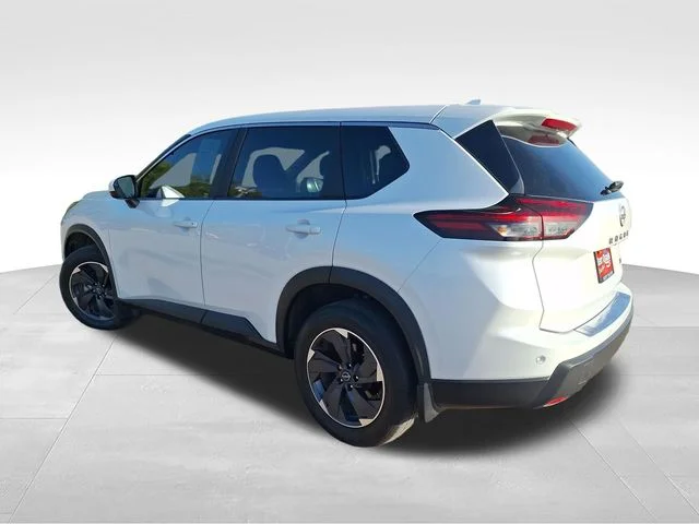 Certified Used 2024 White Nissan SV image 6