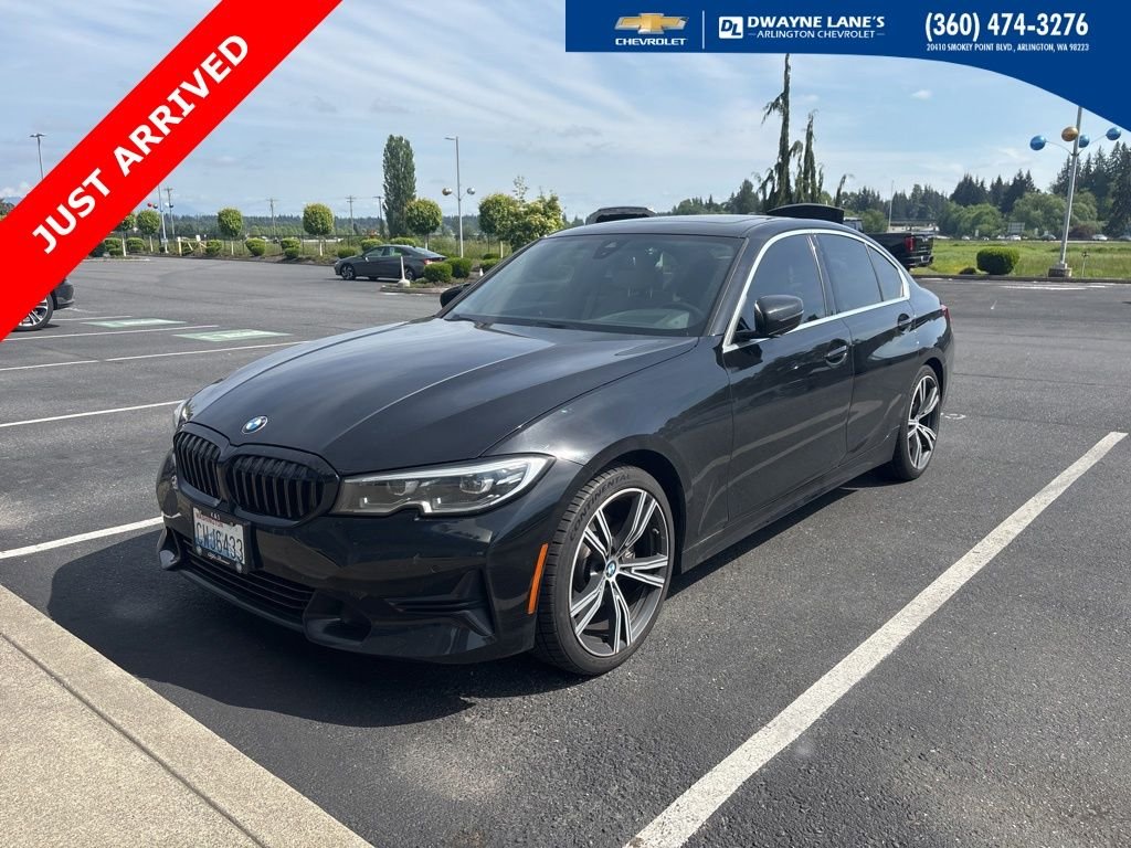 2020 BMW 3 Series 330i Sedan's photo