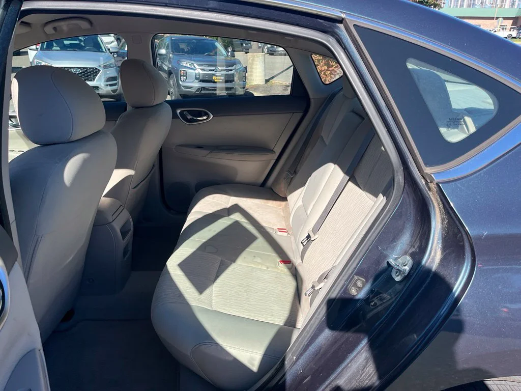 Used 2014 Blue Nissan SV image 18
