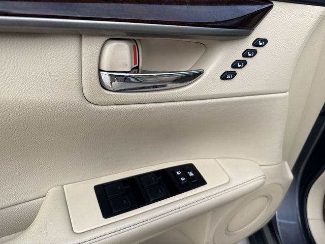 Used 2014 Nebula Gray Pearl Lexus 350 image 16