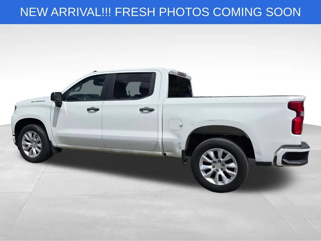 Used 2021 SUMMIT WHITE Chevrolet Custom image 3
