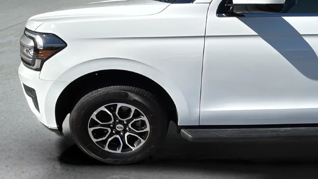 Used 2024 White Ford XLT image 41