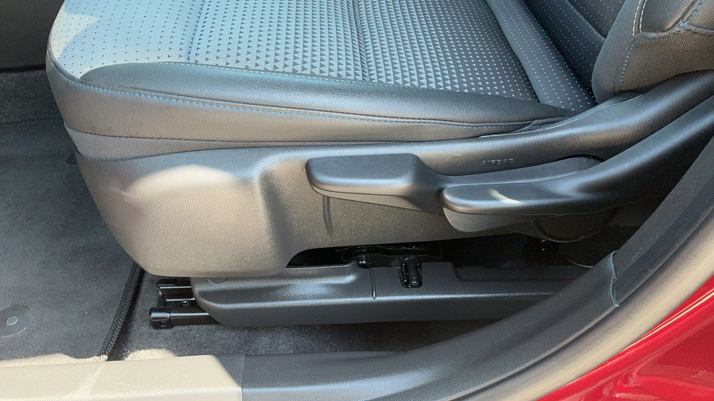 Used 2025 Red Chevrolet LT image 16