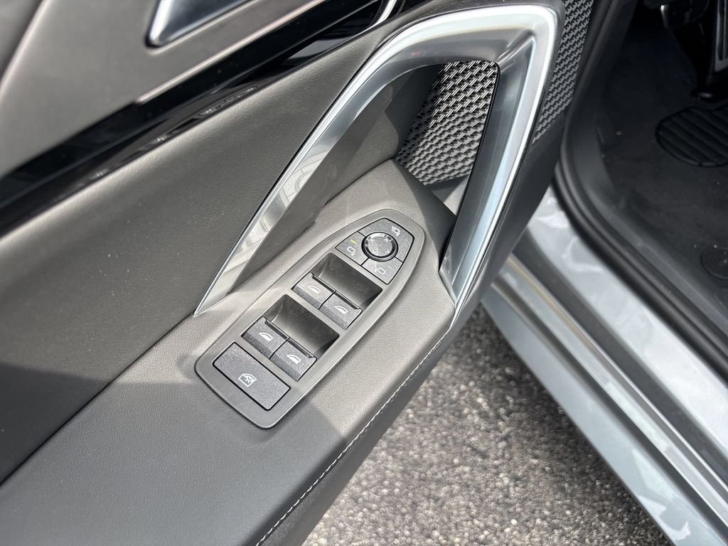 New 2026 Skyscraper Grey Metallic BMW xDrive28i image 12