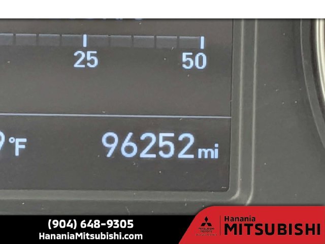 Used 2018 Black Hyundai SE image 29