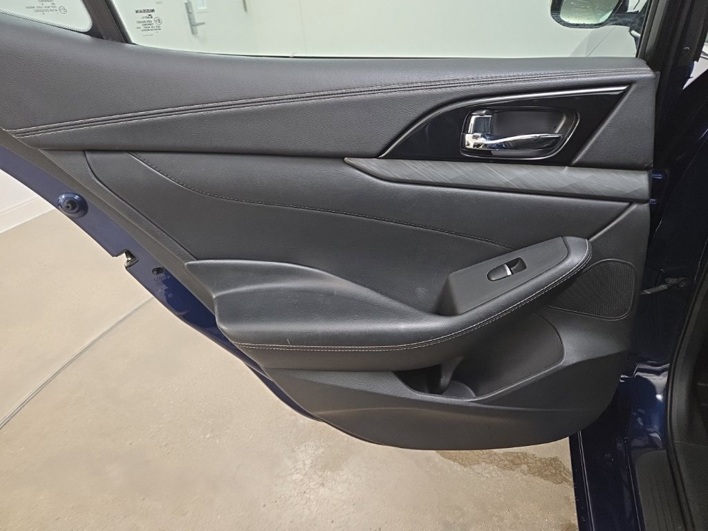 Used 2017 Deep Blue Pearl Nissan 3.5 SV image 22