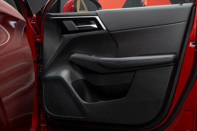 2025 Mitsubishi Outlander Plug-in Hybrid SE - Photo 12
