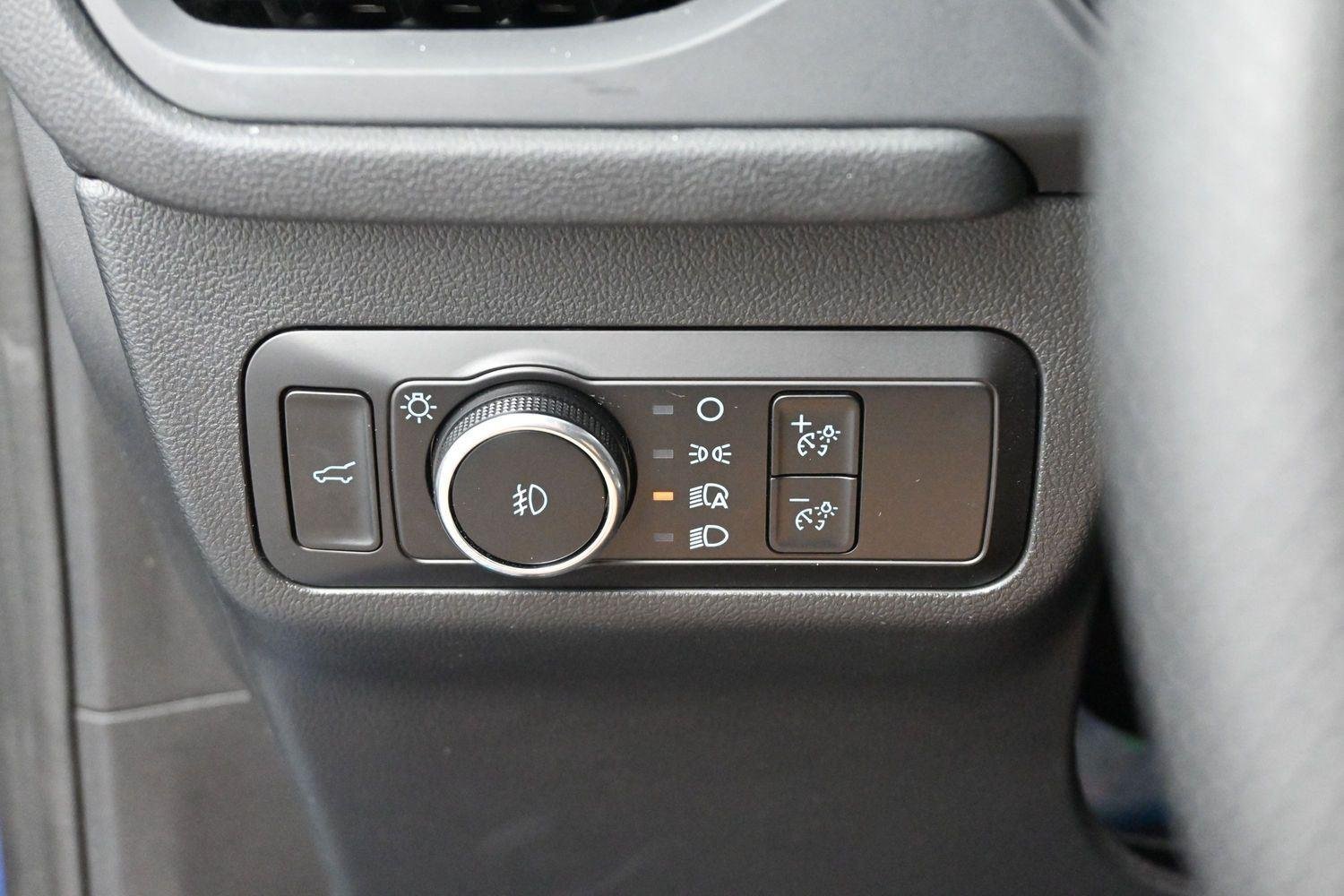 Used 2023 Atlas Blue Ford ST-Line Elite image 28