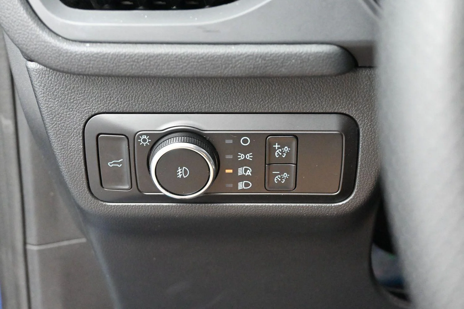 Used 2023 Atlas Blue Ford ST-Line Elite image 28