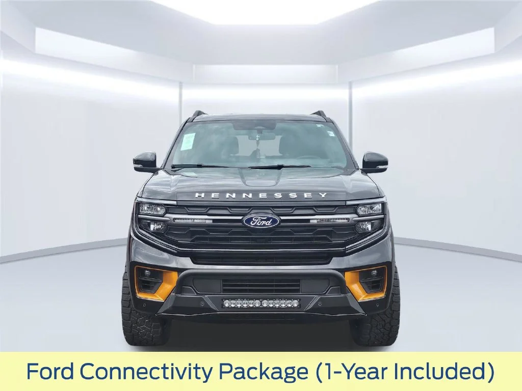 New 2027 Agate Black Metallic Ford Tremor® image 22