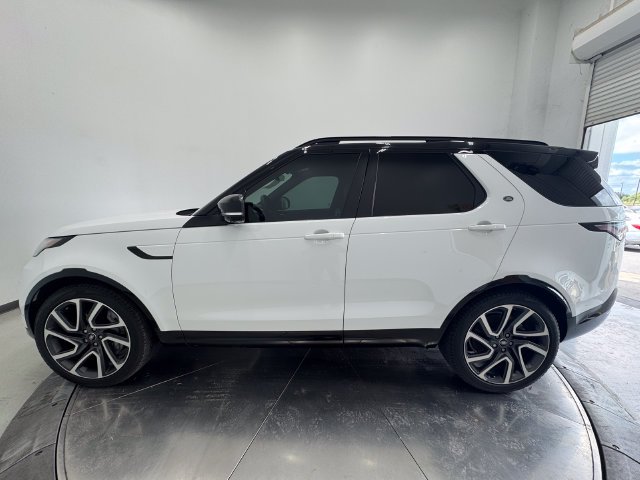 Used 2024 Fuji White Land Rover Dynamic SE image 15
