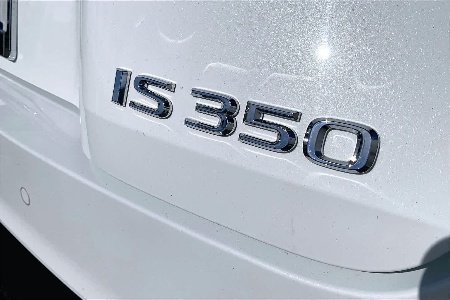 Certified Used 2024 Ultra White Lexus F SPORT image 9