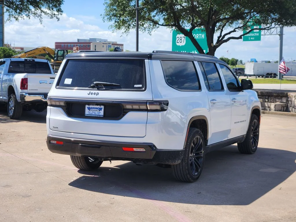 New 2026 Bright White Clear-Coat Exterior Paint Jeep Summit Obsidian image 4