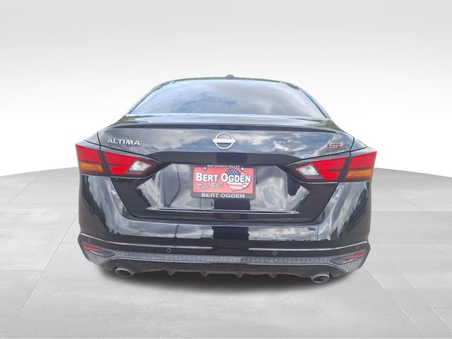 Used 2024 Black Nissan 2.5 SR image 7