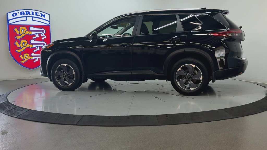 Used 2024 Super Black Nissan SV image 7