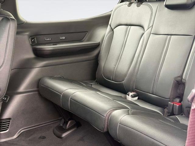 New 2026 Bright White Clearcoat Jeep Grand Wagoneer image 14