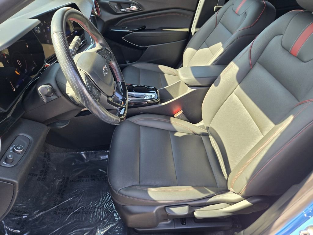 2024 Chevrolet Trax RS - Photo 10