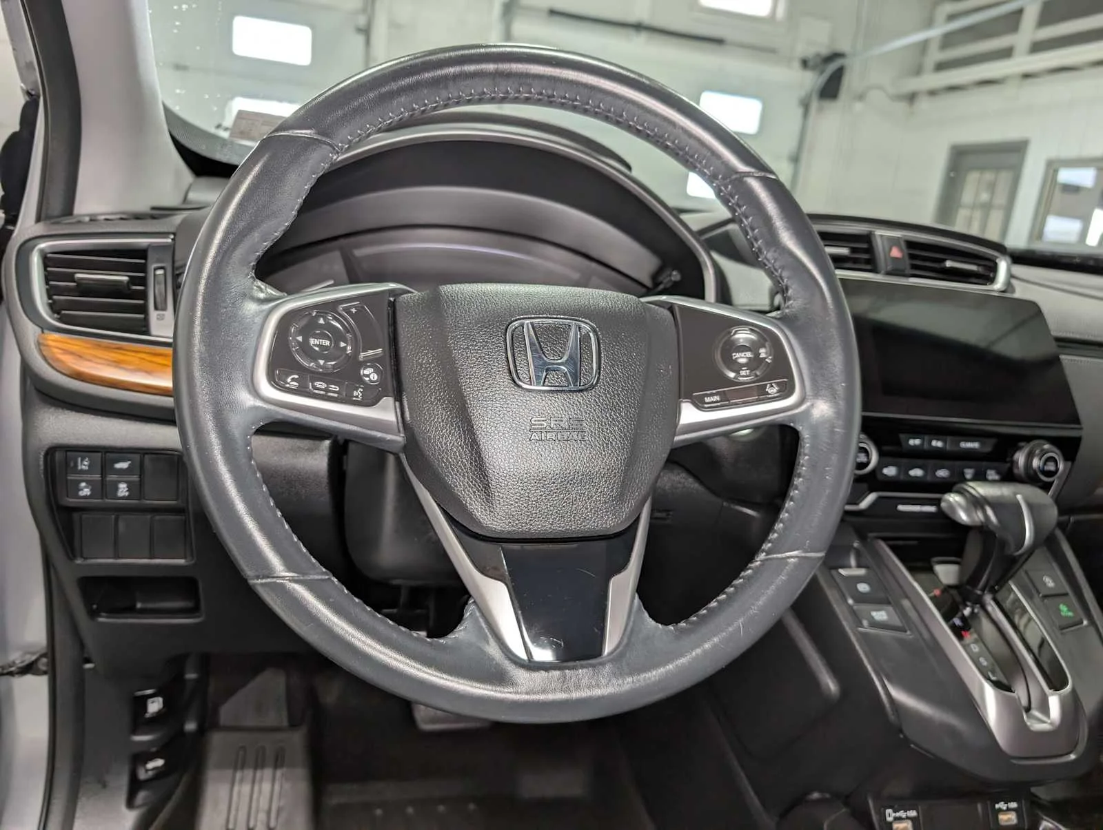 Used 2020 Lunar Silver Metallic Honda EX-L image 38