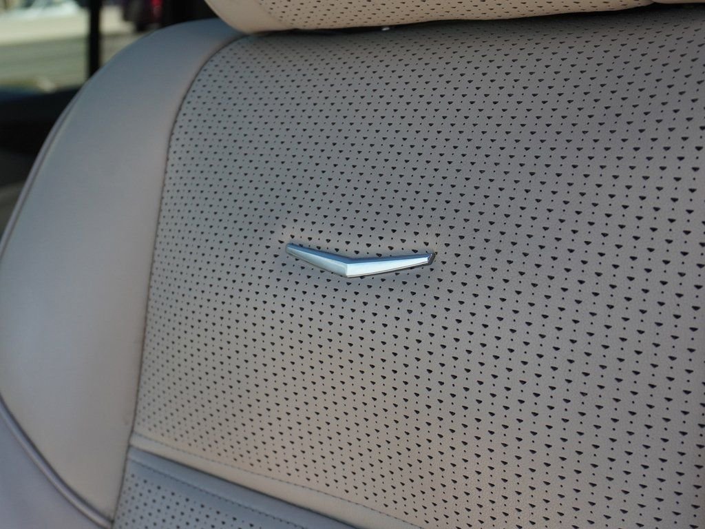 Used 2023 Black Cadillac Premium Luxury Platinum image 34