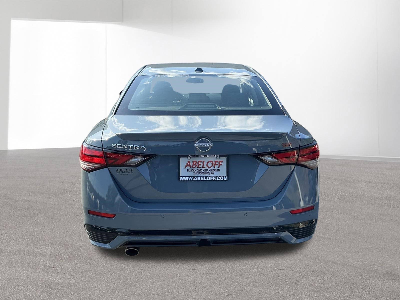 Used 2024 Atlantic Gray Metallic Nissan SR image 4