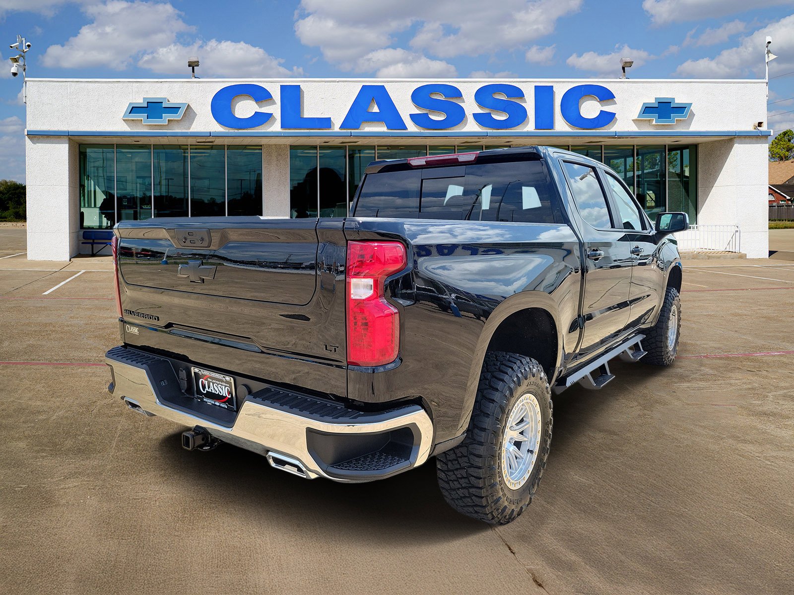 2026 Chevrolet Silverado 1500 LT - Photo 7