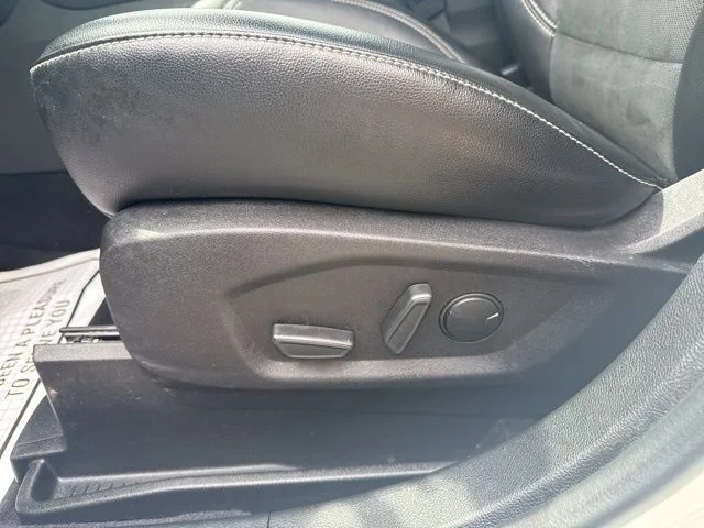 Used 2022 White Metallic Ford ST image 15
