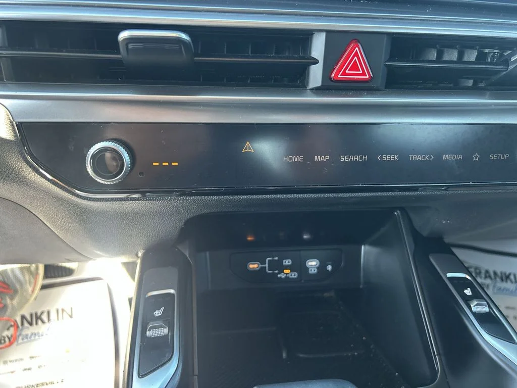 Used 2025 Gray Kia S image 27