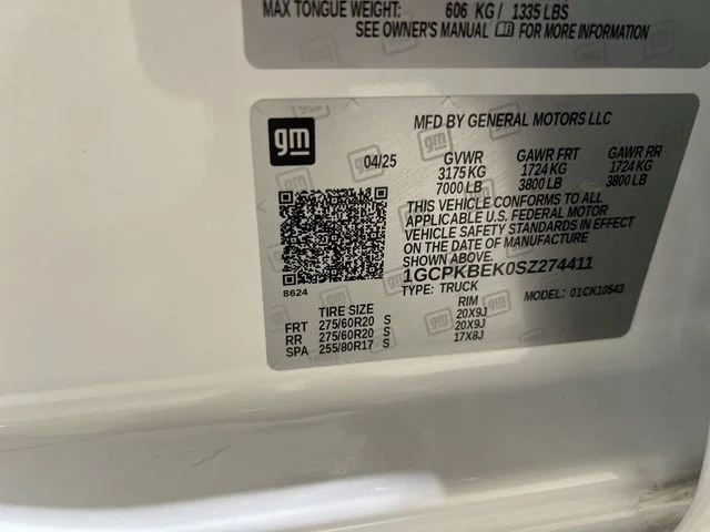 New 2025 White Chevrolet Custom image 31