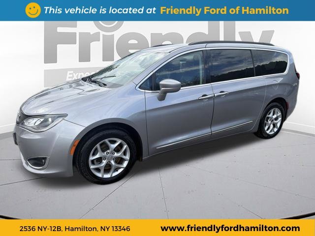 Used 2017 Chrysler Pacifica Touring-L with VIN 2C4RC1BG7HR661461 for sale in Penn Yan, NY
