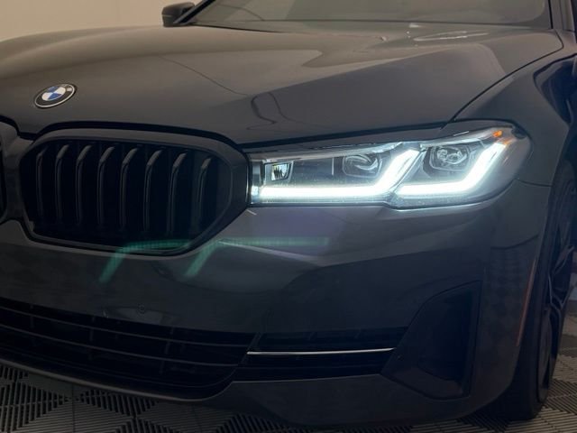 Used 2021 Dark Graphite Metallic BMW 530i image 7