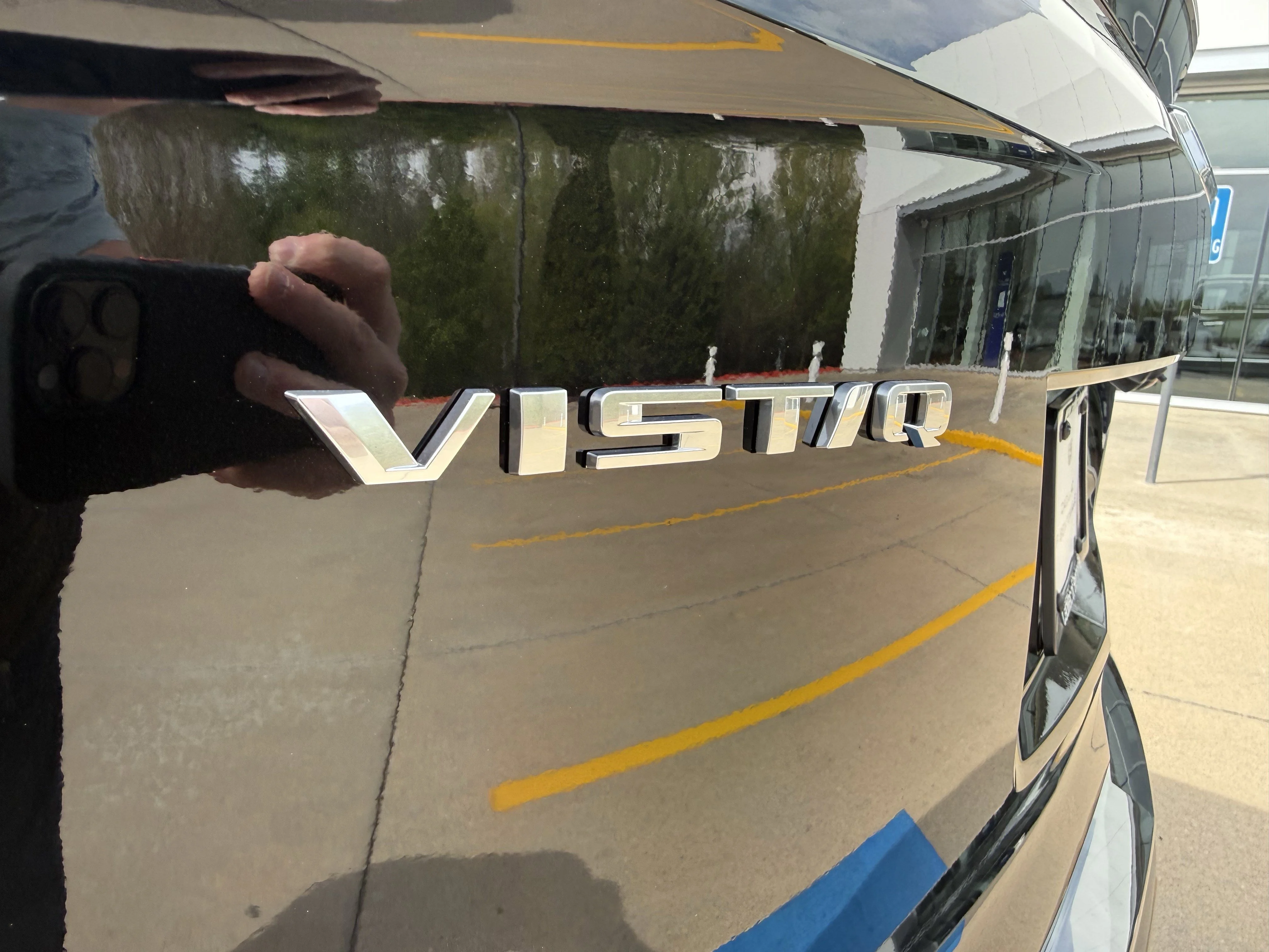 2026 Cadillac VISTIQ Sport - Photo 21
