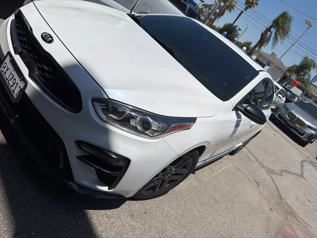 Used 2021 White Kia GT-Line image 3