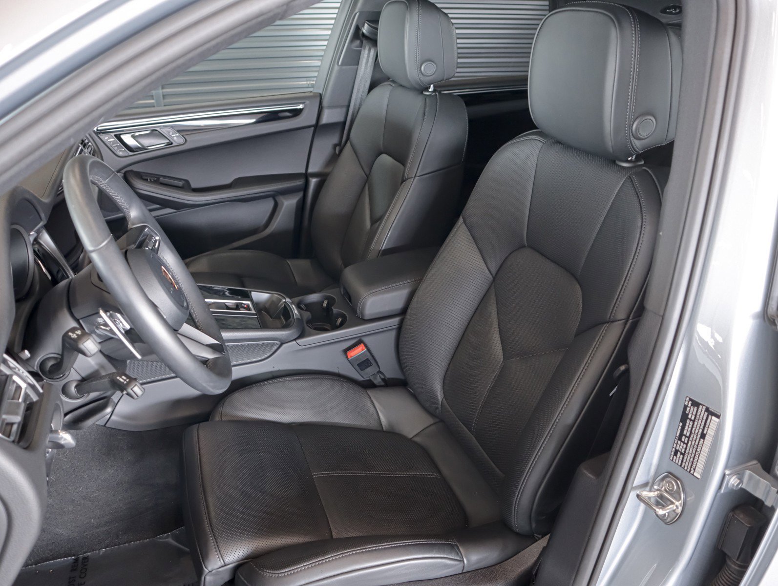Certified Used 2026 Dolomite Silver Metallic Porsche  image 5
