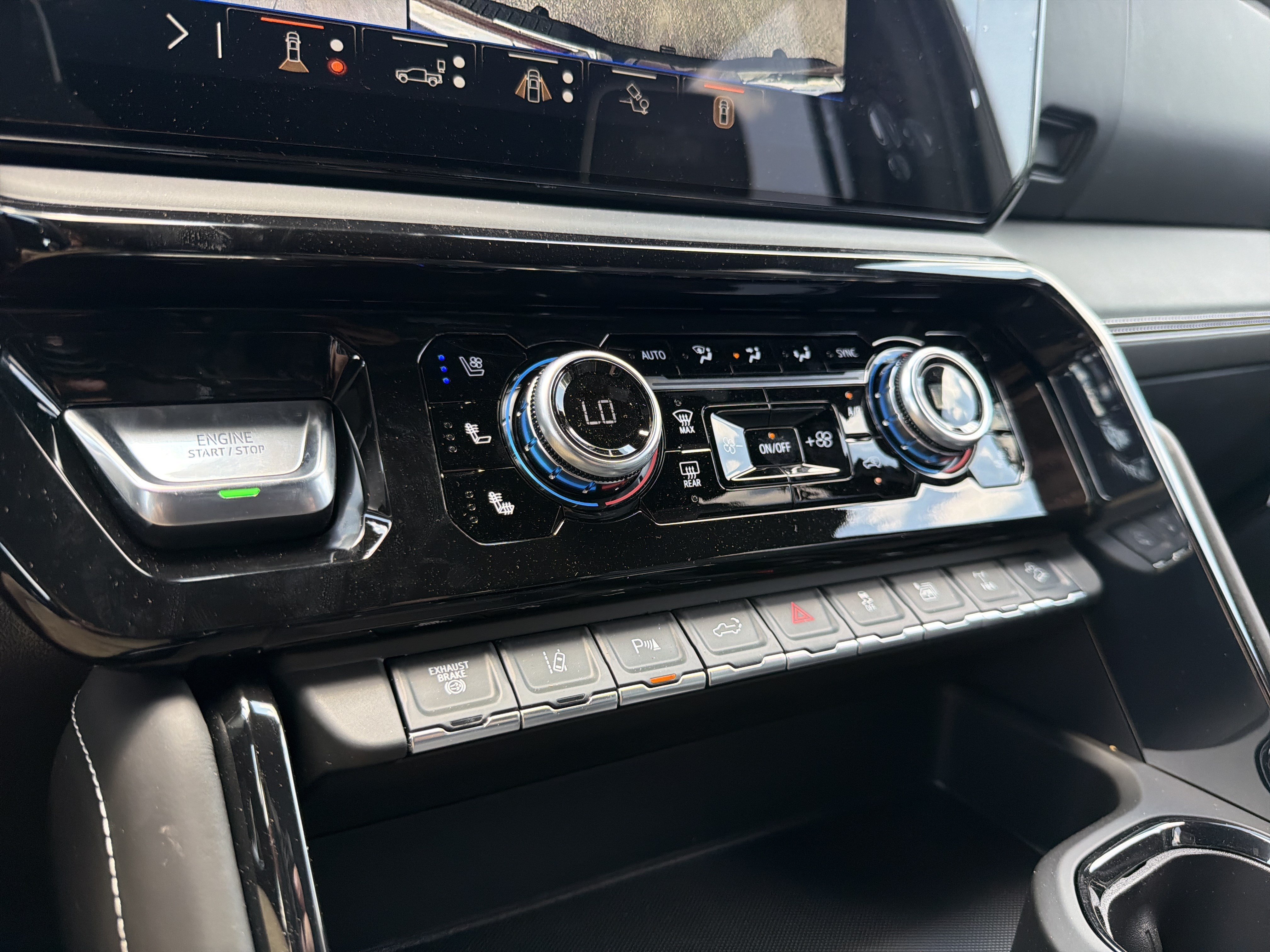2026 GMC Sierra 2500HD AT4X - Photo 25