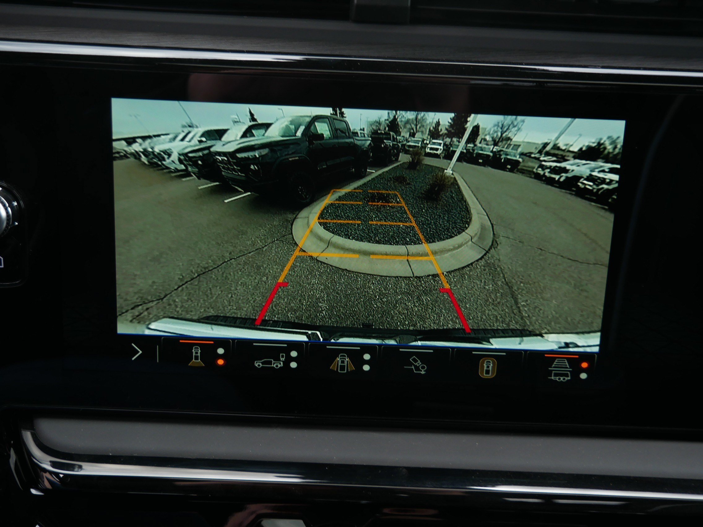 2026 GMC Sierra 1500 AT4X - Photo 10