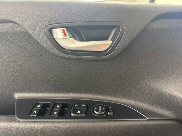 Used 2020 Black Kia LX image 15