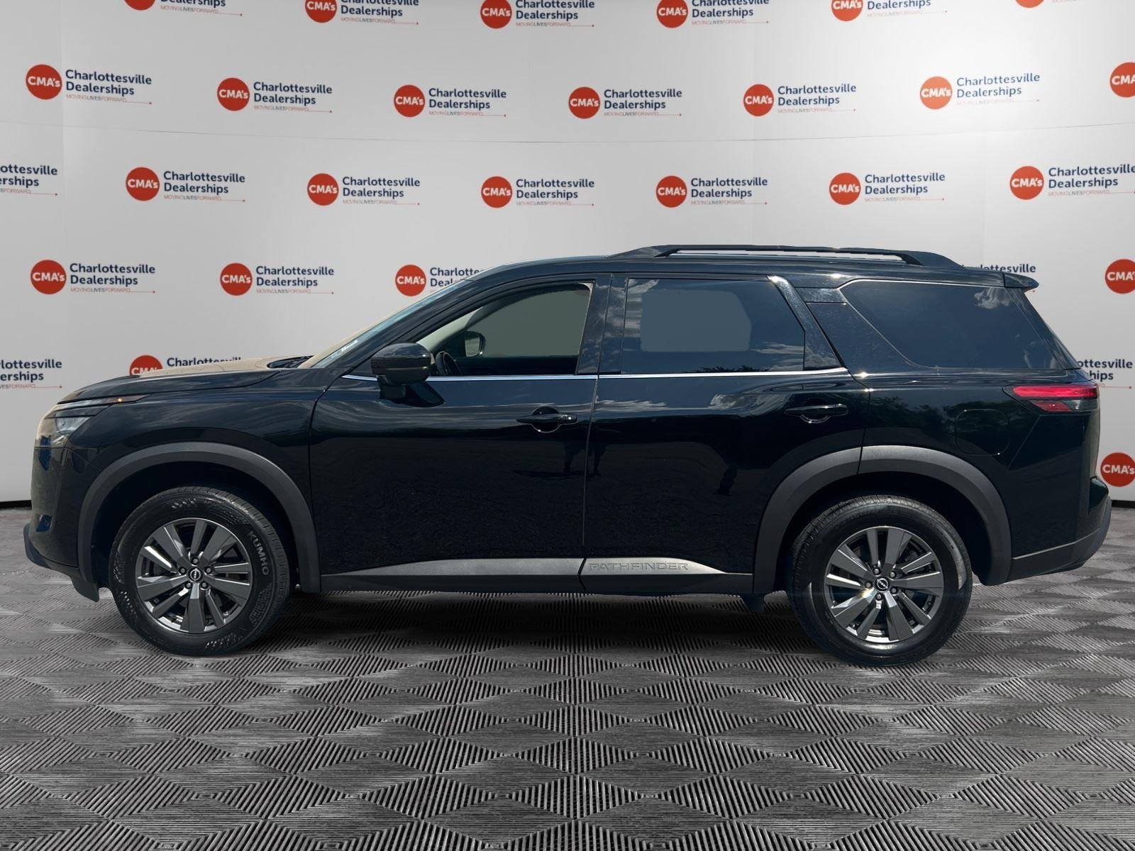 Used 2025 Super Black Nissan SV image 2