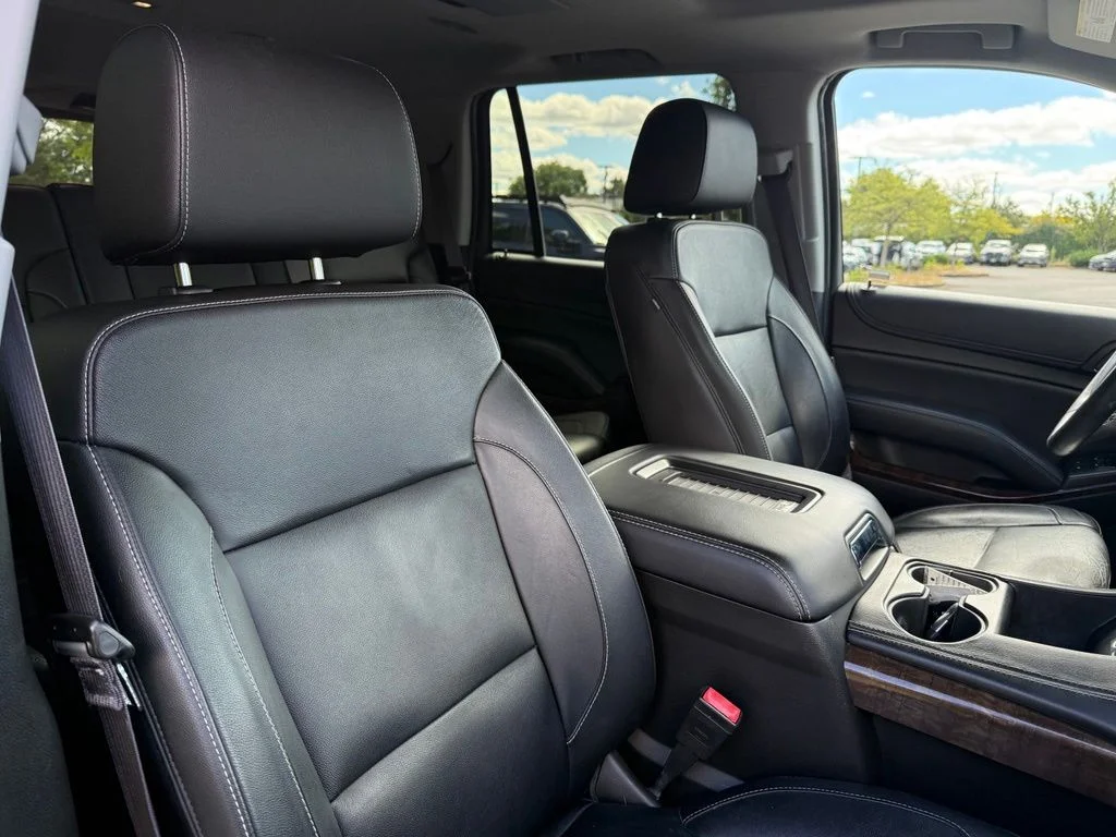 Used 2016 Gray Chevrolet LT image 23
