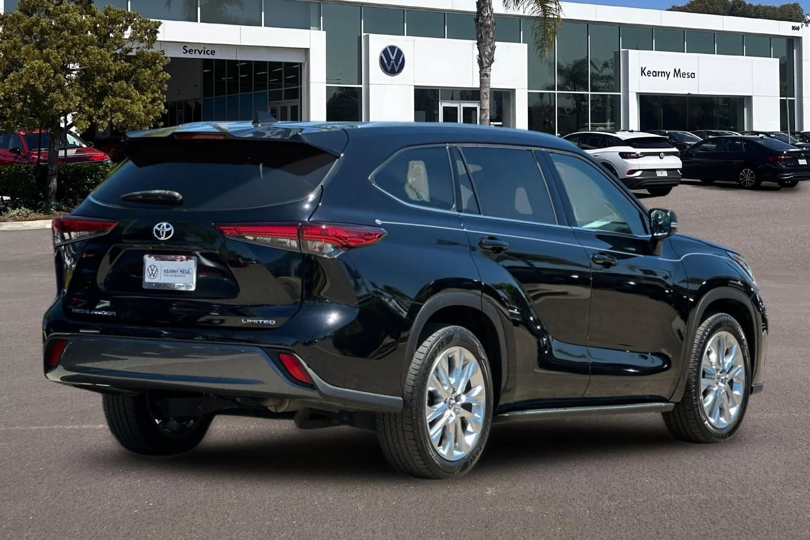 2020 Toyota Highlander Limited - Photo 4