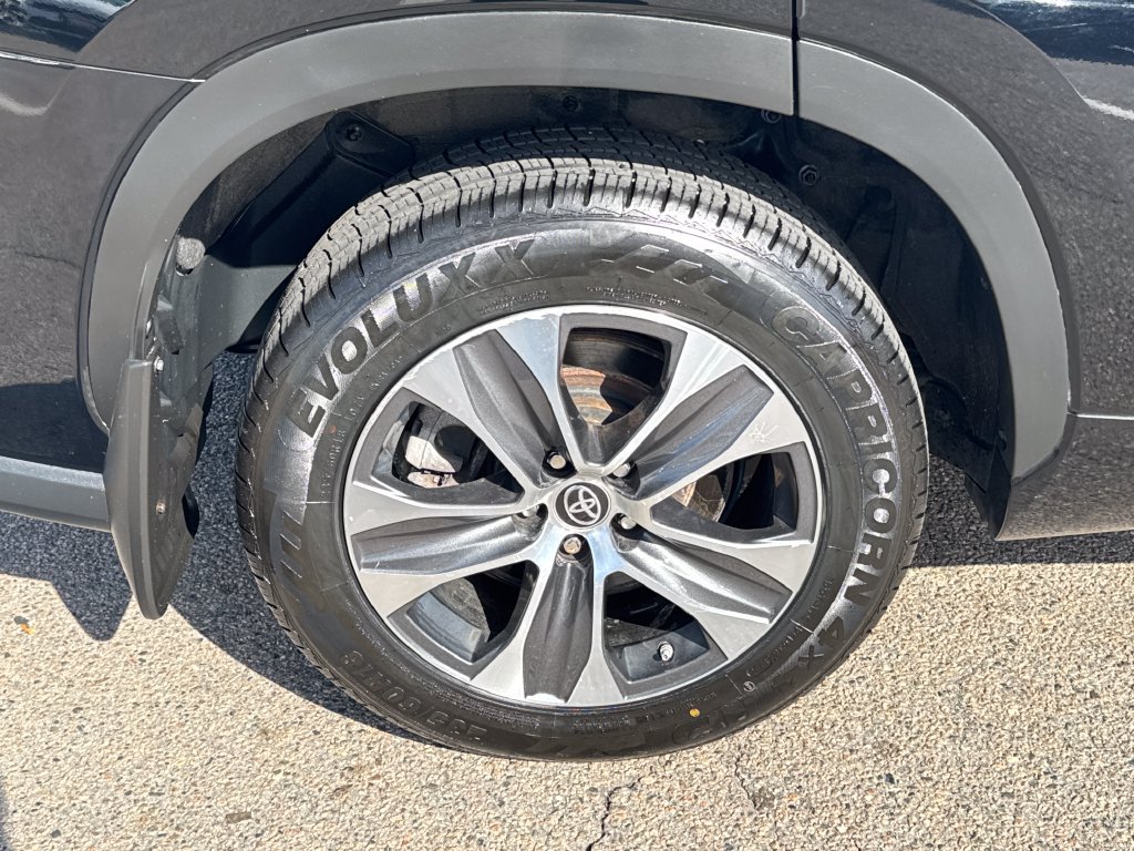 Used 2023 Black Toyota XLE image 45